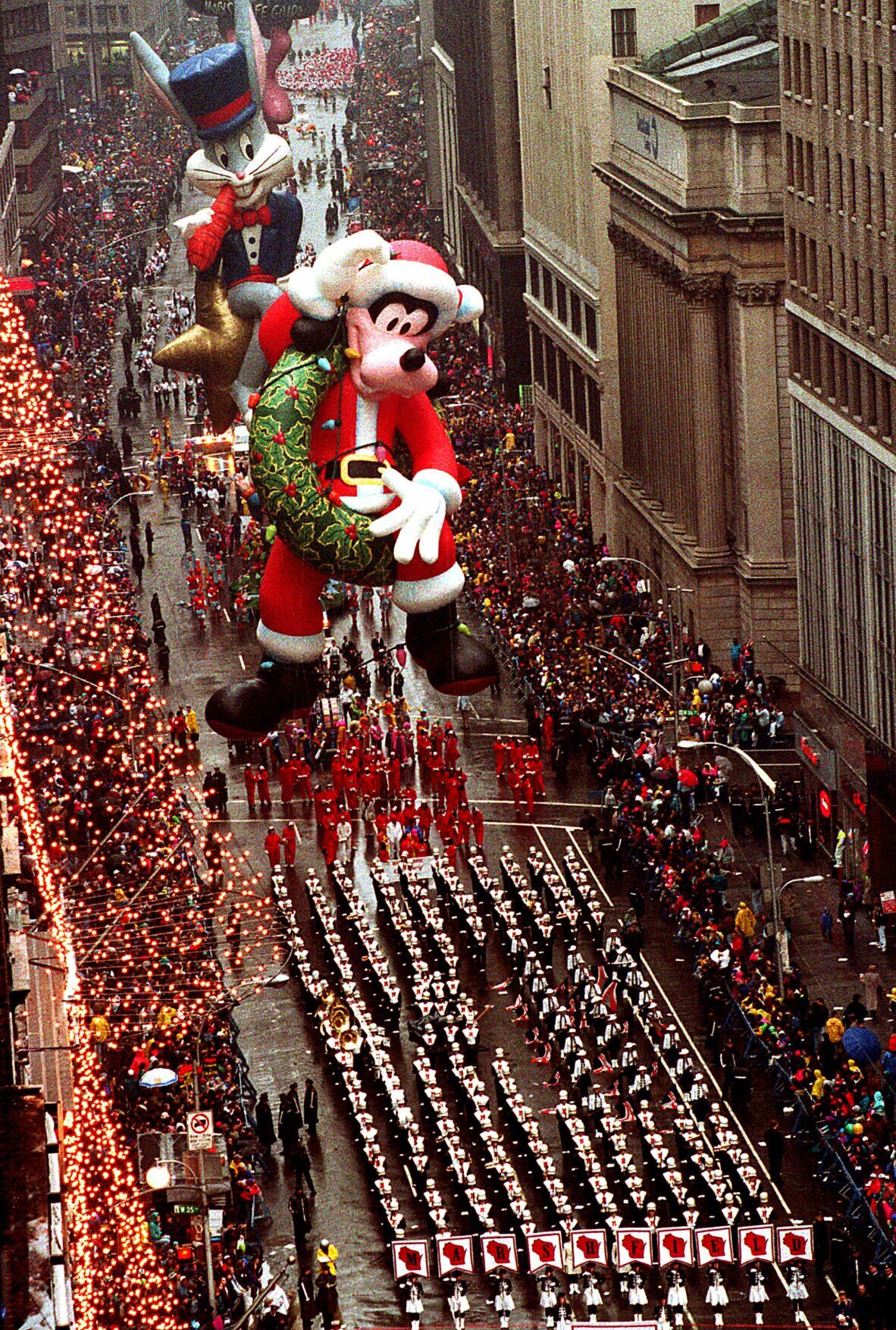 1992 MACYS THANKSGIVING DAY PARADE